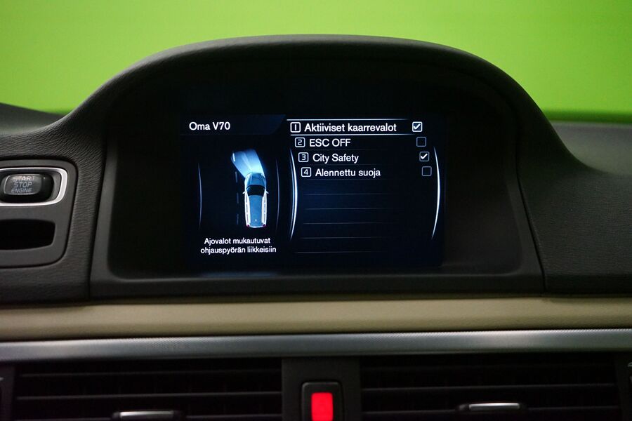 Volvo V70 vaihtoauto