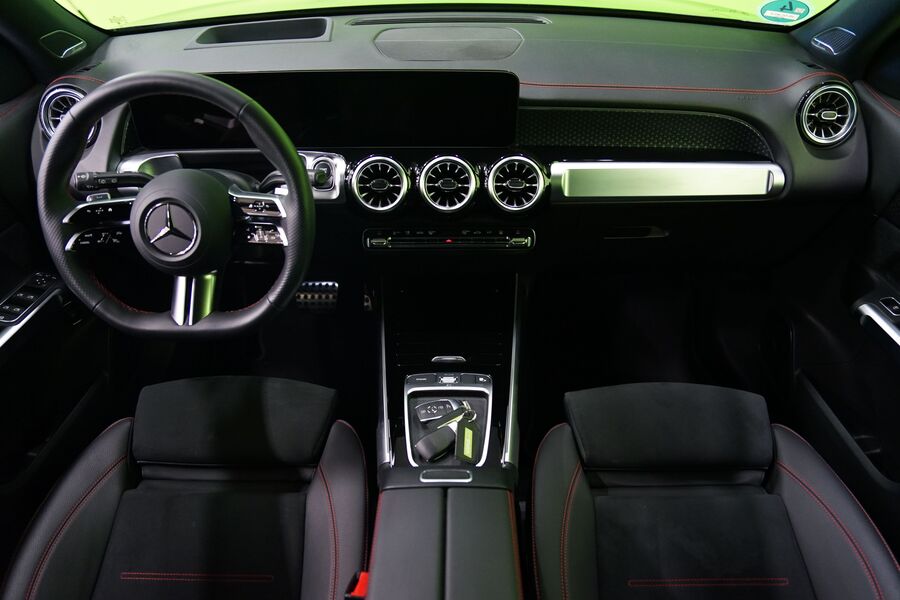 Mercedes-Benz EQB vaihtoauto