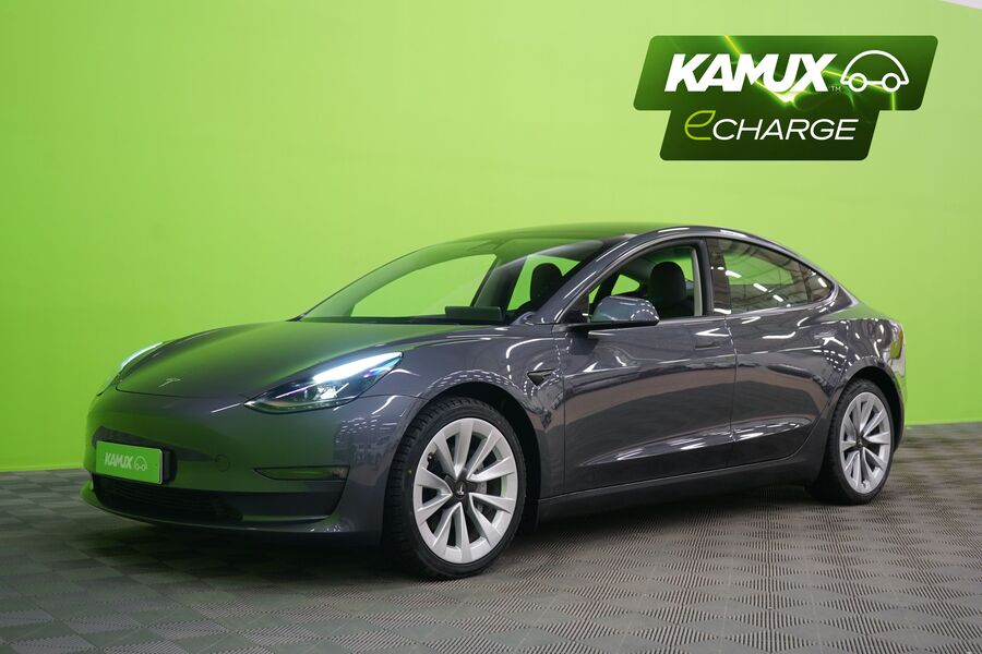 Tesla Model 3 vaihtoauto
