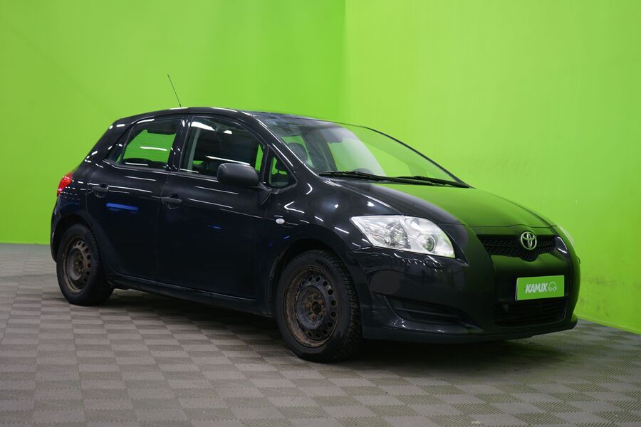 Toyota Auris vaihtoauto