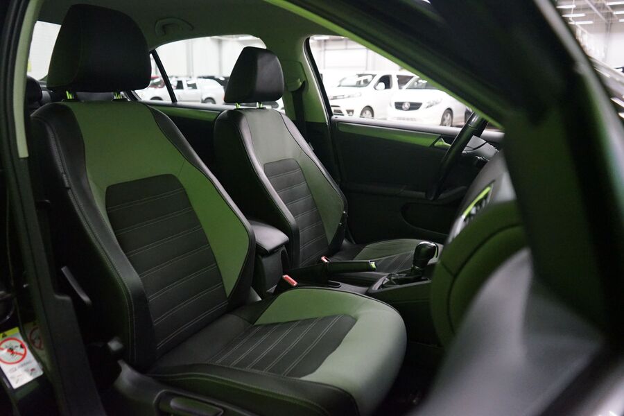 Volkswagen Jetta vaihtoauto