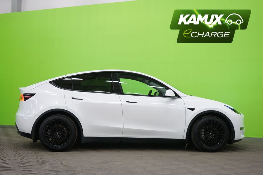 Tesla Model Y vaihtoauto