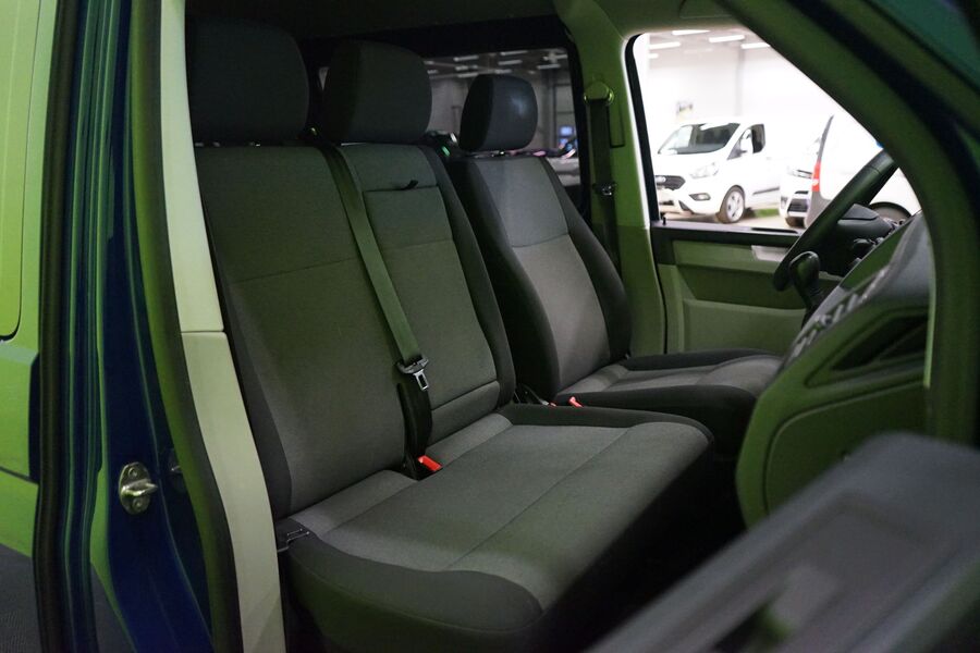 Volkswagen Transporter vaihtoauto