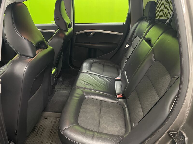 Volvo V70 vaihtoauto