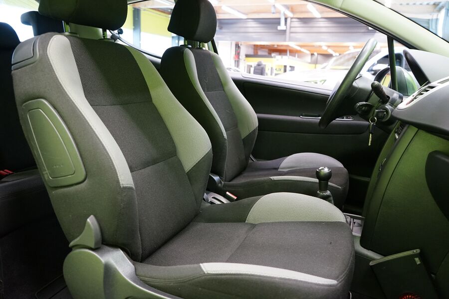 Peugeot 207 vaihtoauto