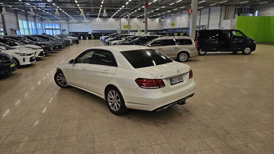 Mercedes-Benz E vaihtoauto
