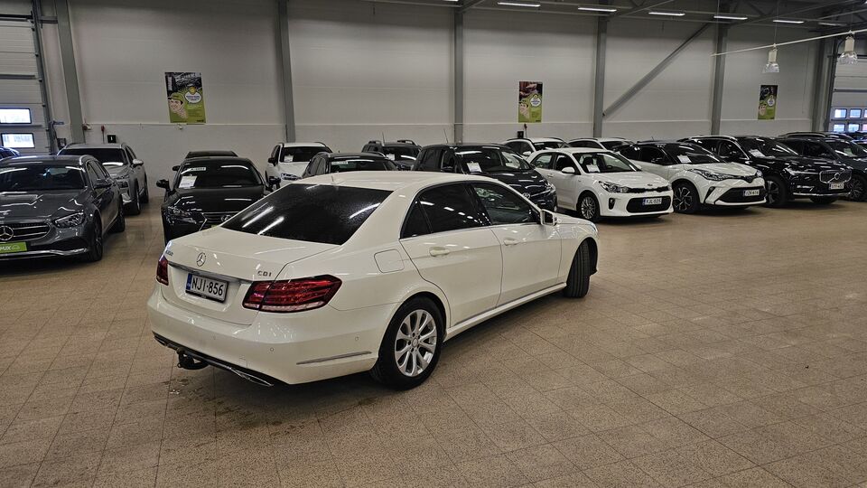 Mercedes-Benz E vaihtoauto