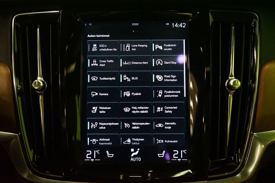 Volvo S90 vaihtoauto