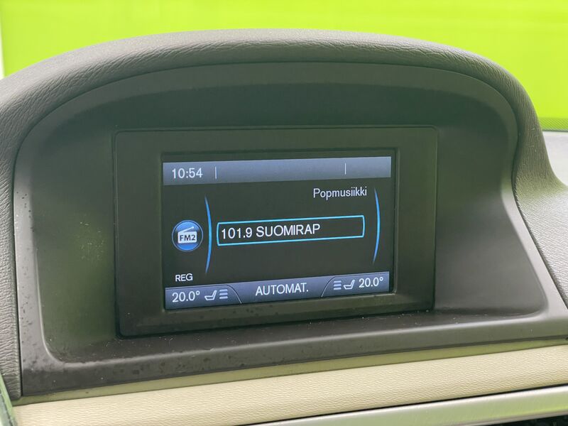 Volvo V70 vaihtoauto