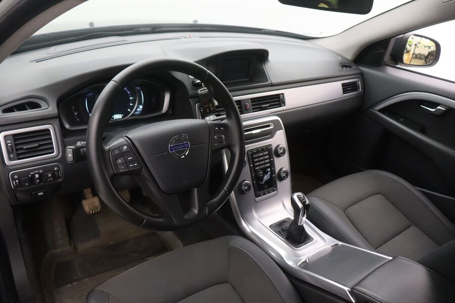 Volvo V70 vaihtoauto