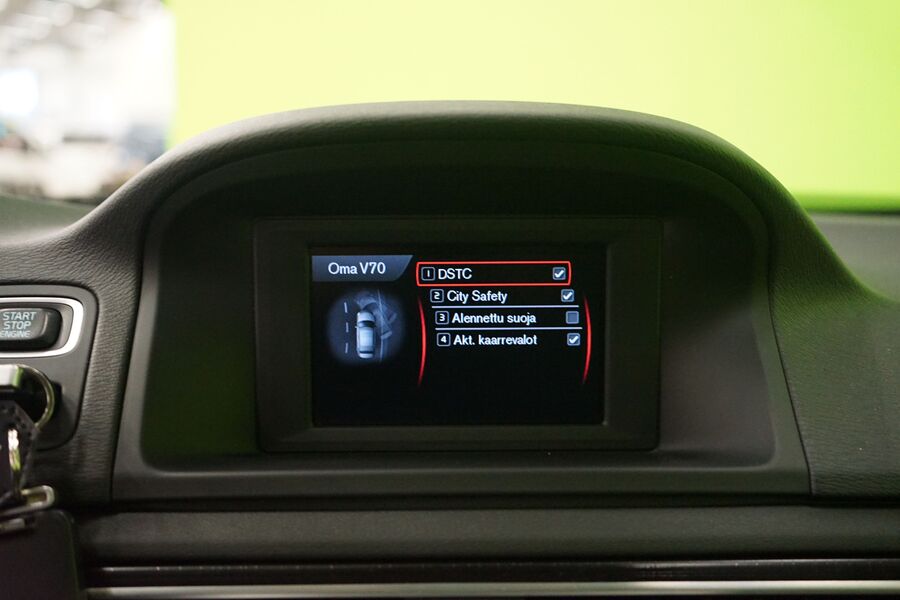 Volvo V70 vaihtoauto