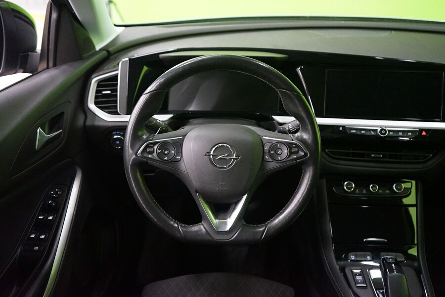 Opel Grandland vaihtoauto