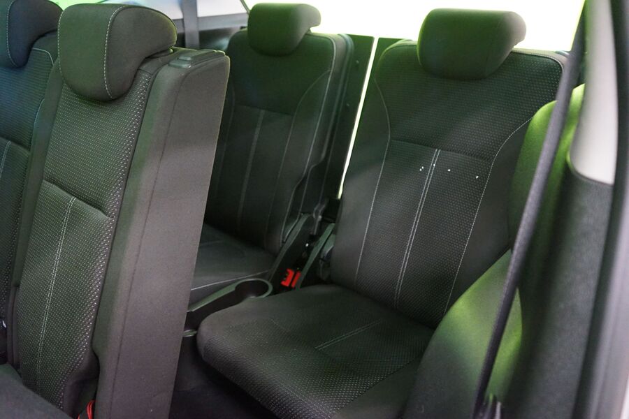 Opel Zafira vaihtoauto