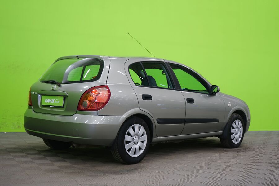 Nissan Almera vaihtoauto
