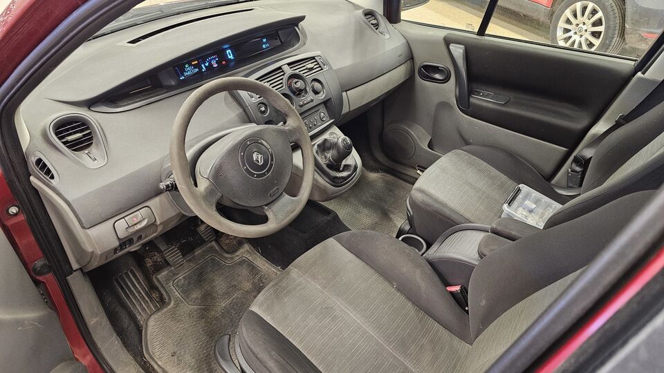 Renault Scénic vaihtoauto