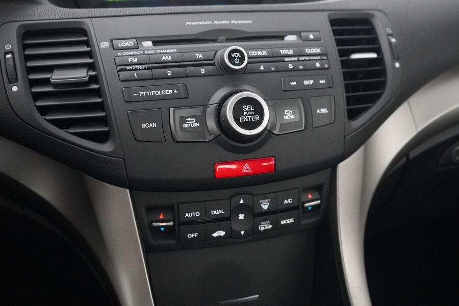 Honda Accord vaihtoauto