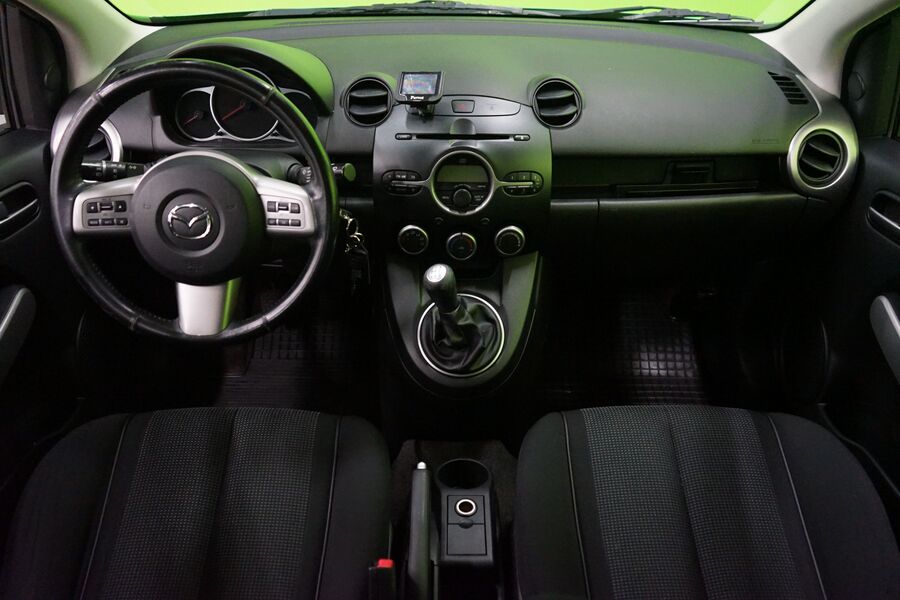 Mazda 2 vaihtoauto