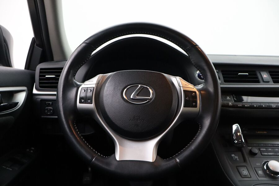 Lexus CT vaihtoauto