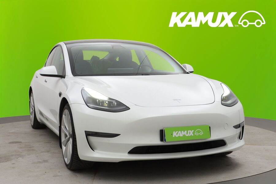 Tesla Model 3 vaihtoauto