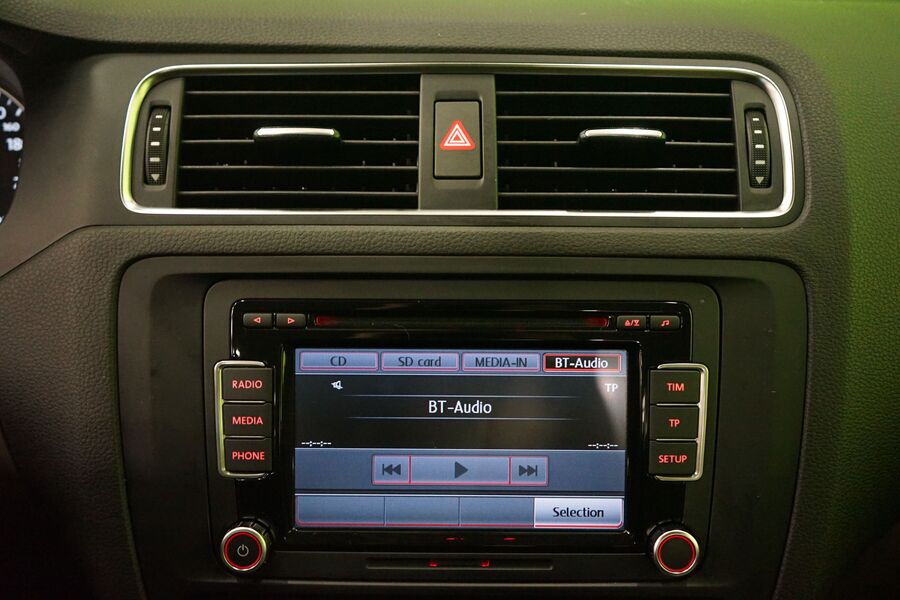 Volkswagen Jetta vaihtoauto