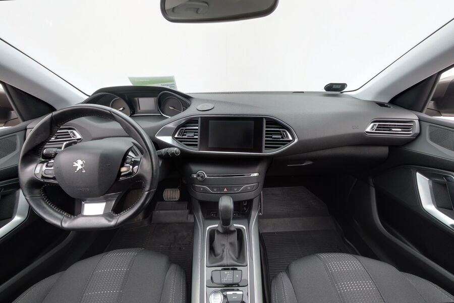 Peugeot 308 vaihtoauto