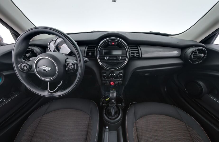 Mini Hatchback vaihtoauto