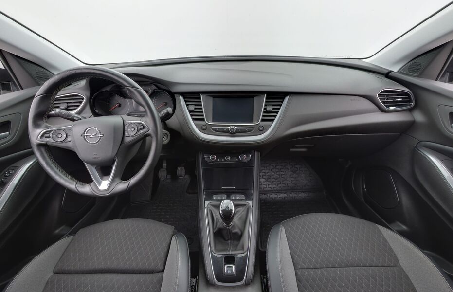 Opel Grandland X vaihtoauto