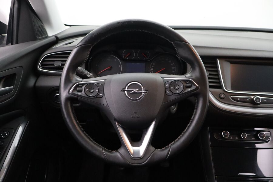 Opel Grandland X vaihtoauto