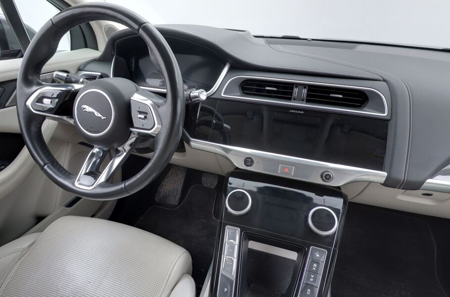 Jaguar I-PACE vaihtoauto