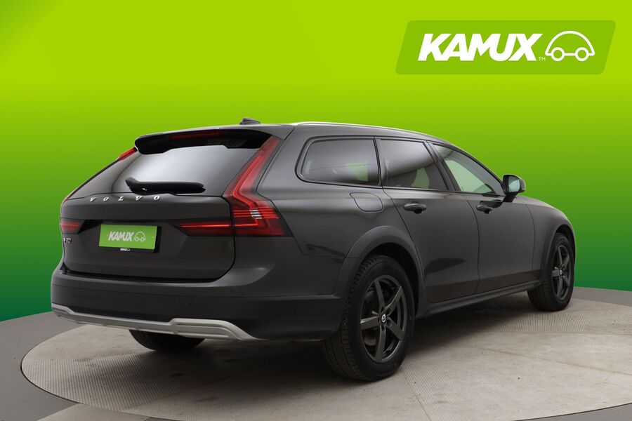Volvo V90 Cross Country vaihtoauto