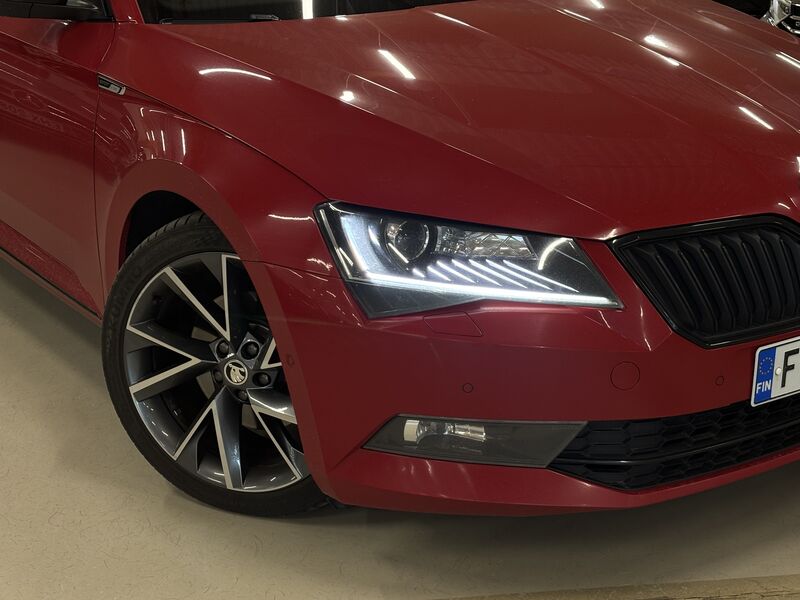 Skoda Superb vaihtoauto