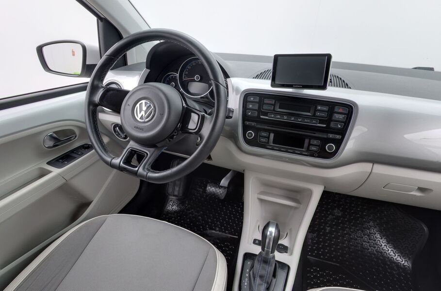 Volkswagen up! vaihtoauto