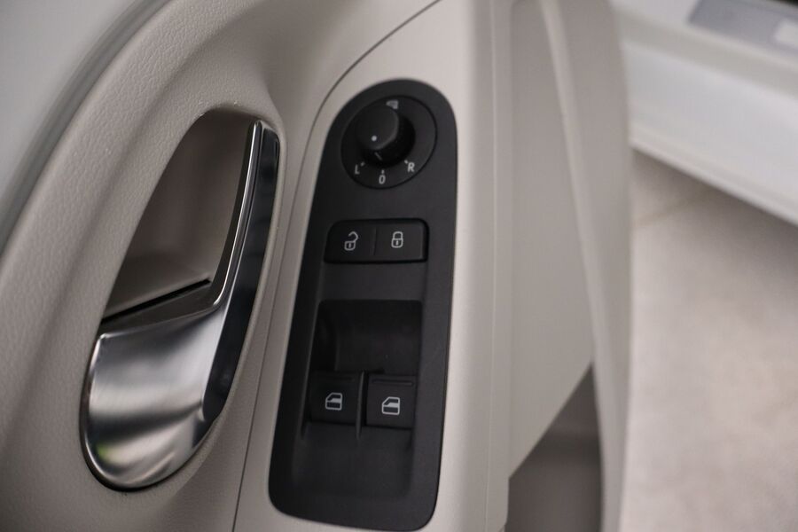 Volkswagen up! vaihtoauto