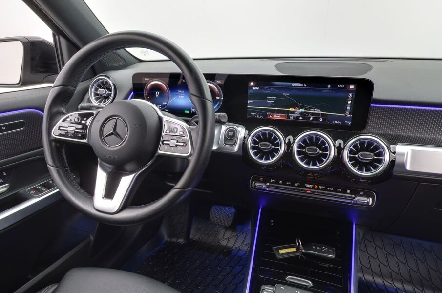 Mercedes-Benz EQB vaihtoauto