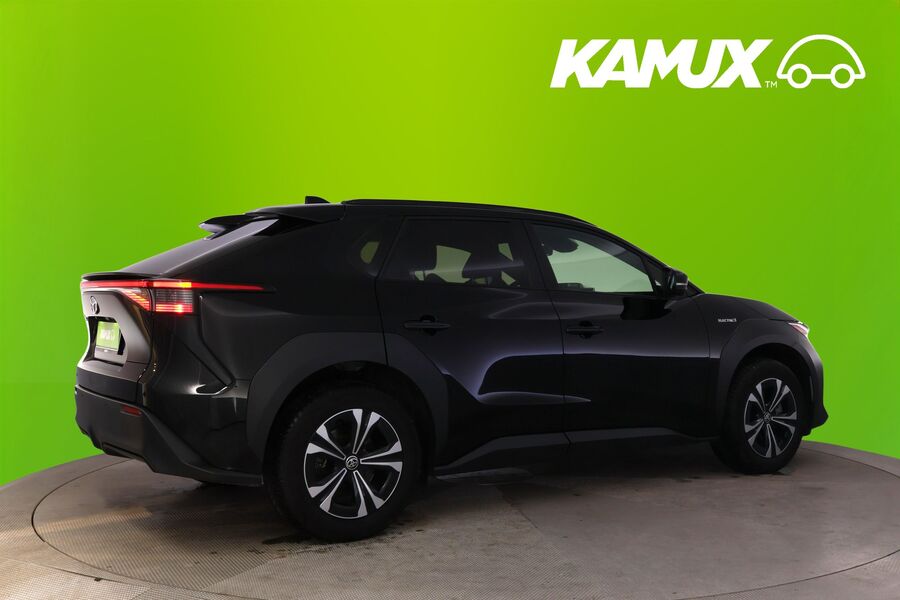 Toyota bZ4X vaihtoauto