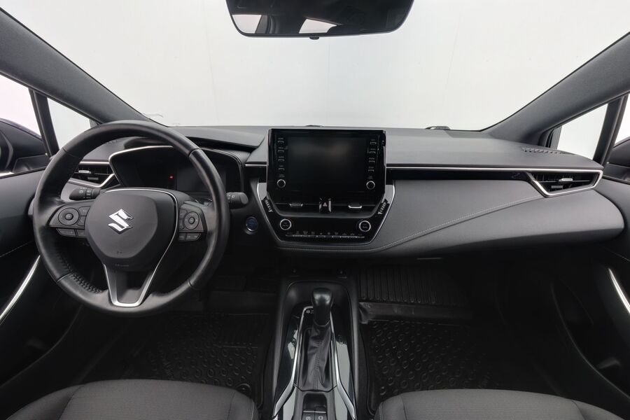 Suzuki Swace vaihtoauto