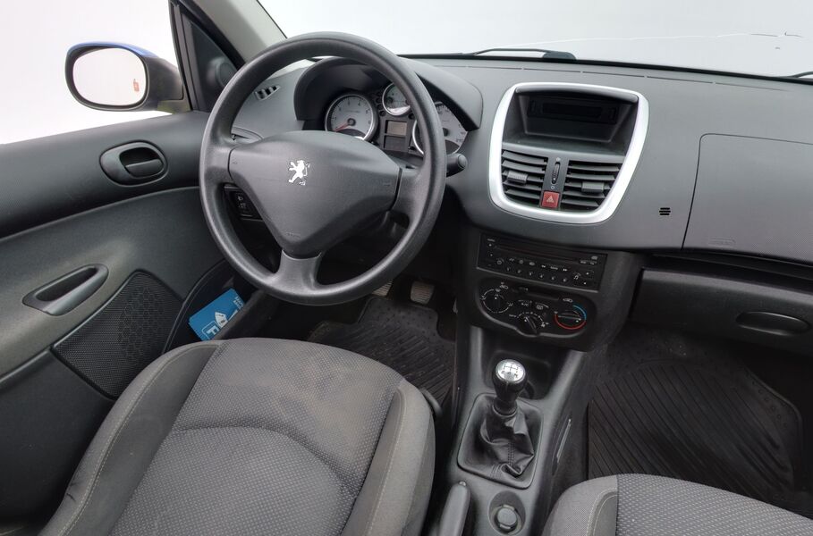 Peugeot 206 vaihtoauto