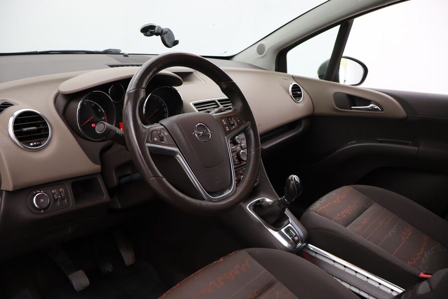 Opel Meriva vaihtoauto