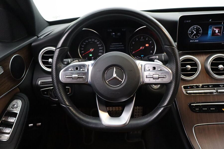 Mercedes-Benz C vaihtoauto