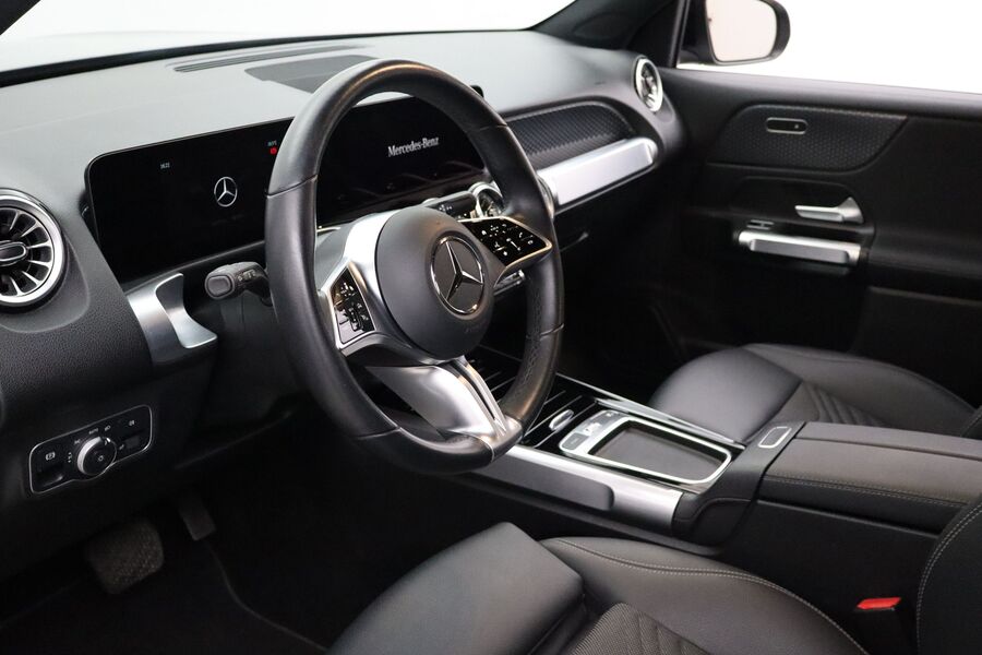 Mercedes-Benz EQB vaihtoauto