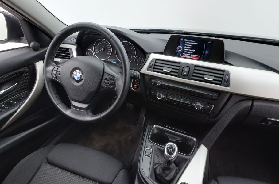 BMW 318 vaihtoauto