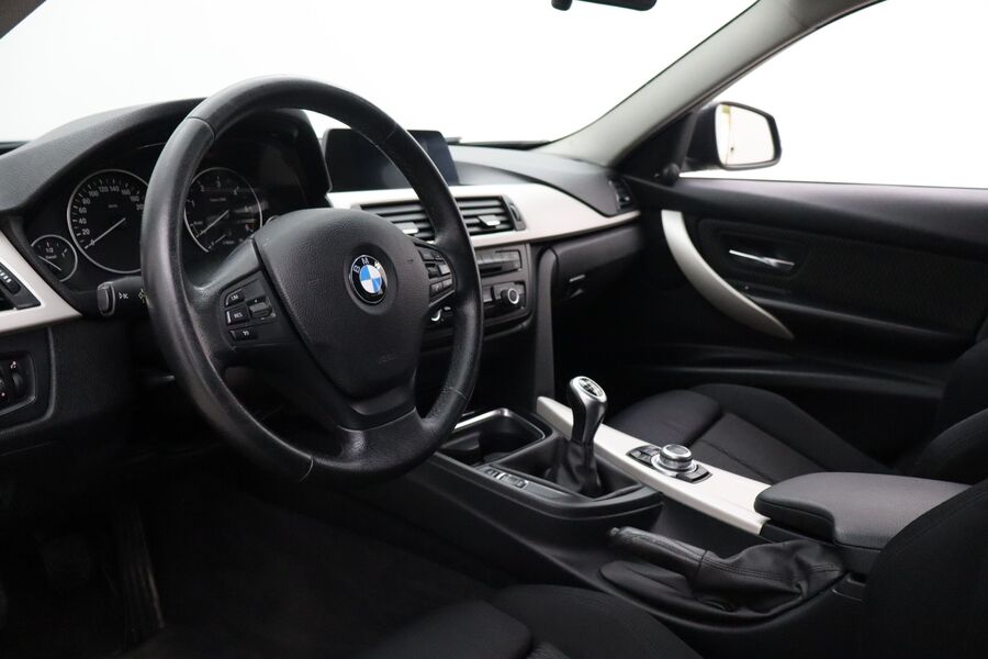 BMW 318 vaihtoauto