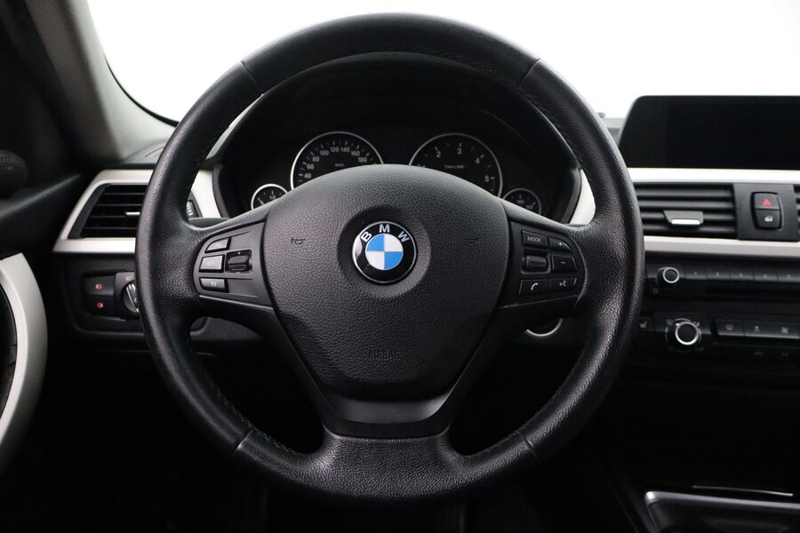 BMW 318 vaihtoauto
