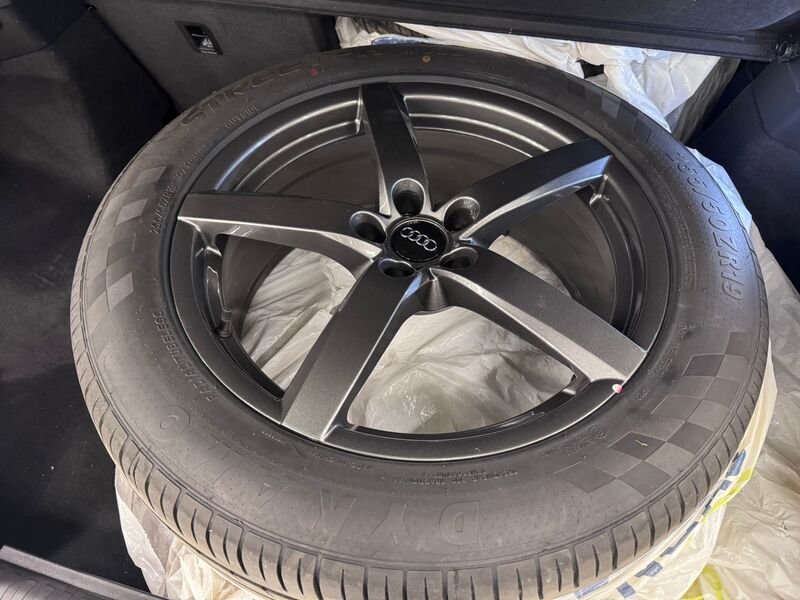 Audi Q4 e-tron vaihtoauto