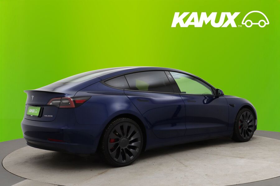 Tesla Model 3 vaihtoauto