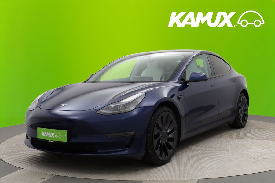 Tesla Model 3 vaihtoauto