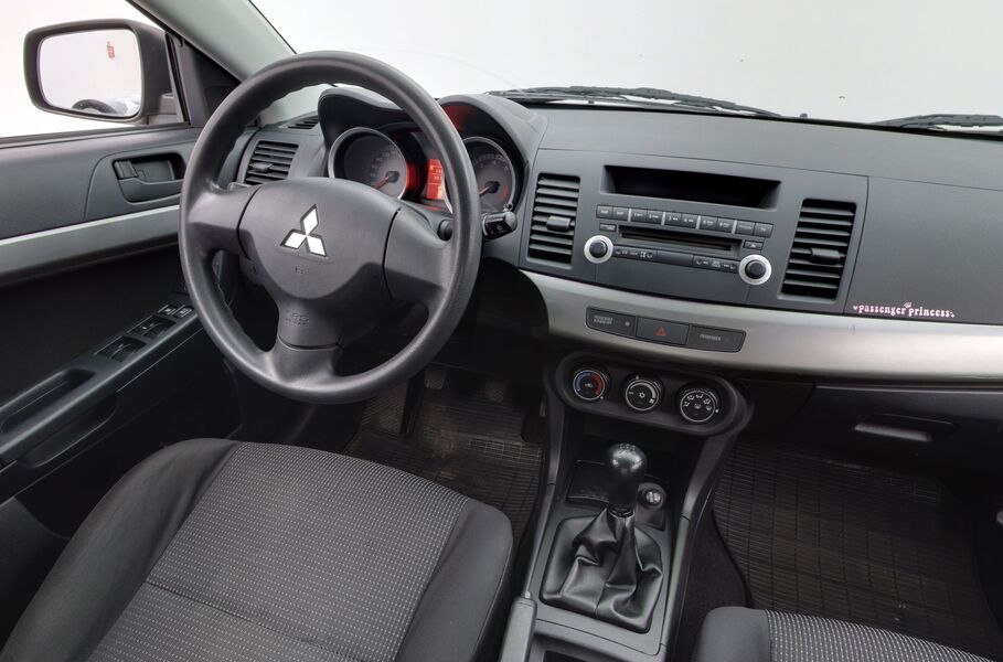 Mitsubishi Lancer vaihtoauto