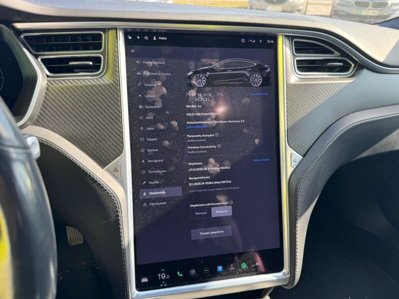 Tesla Model S vaihtoauto