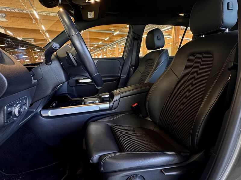 Mercedes-Benz EQB vaihtoauto