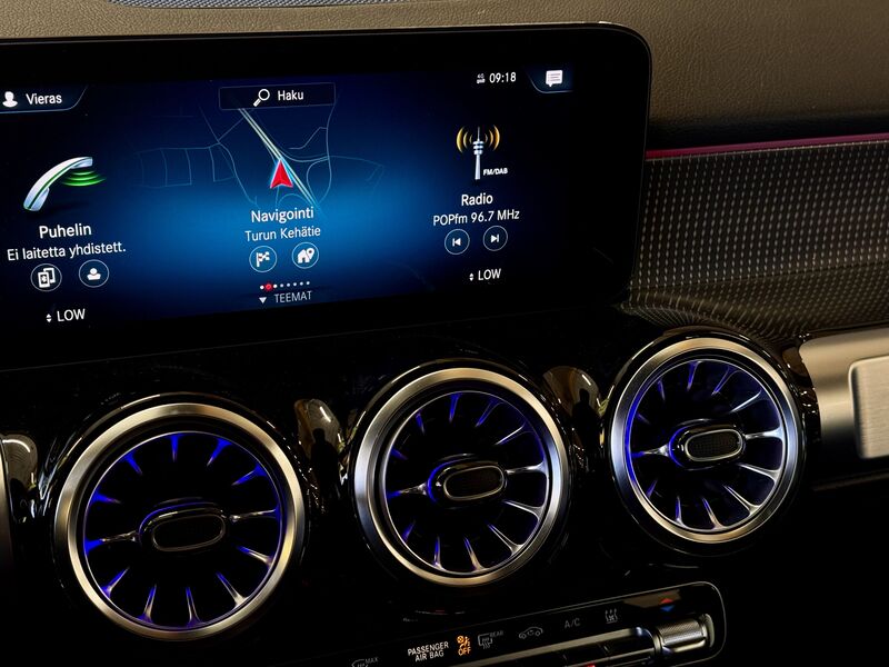 Mercedes-Benz EQB vaihtoauto